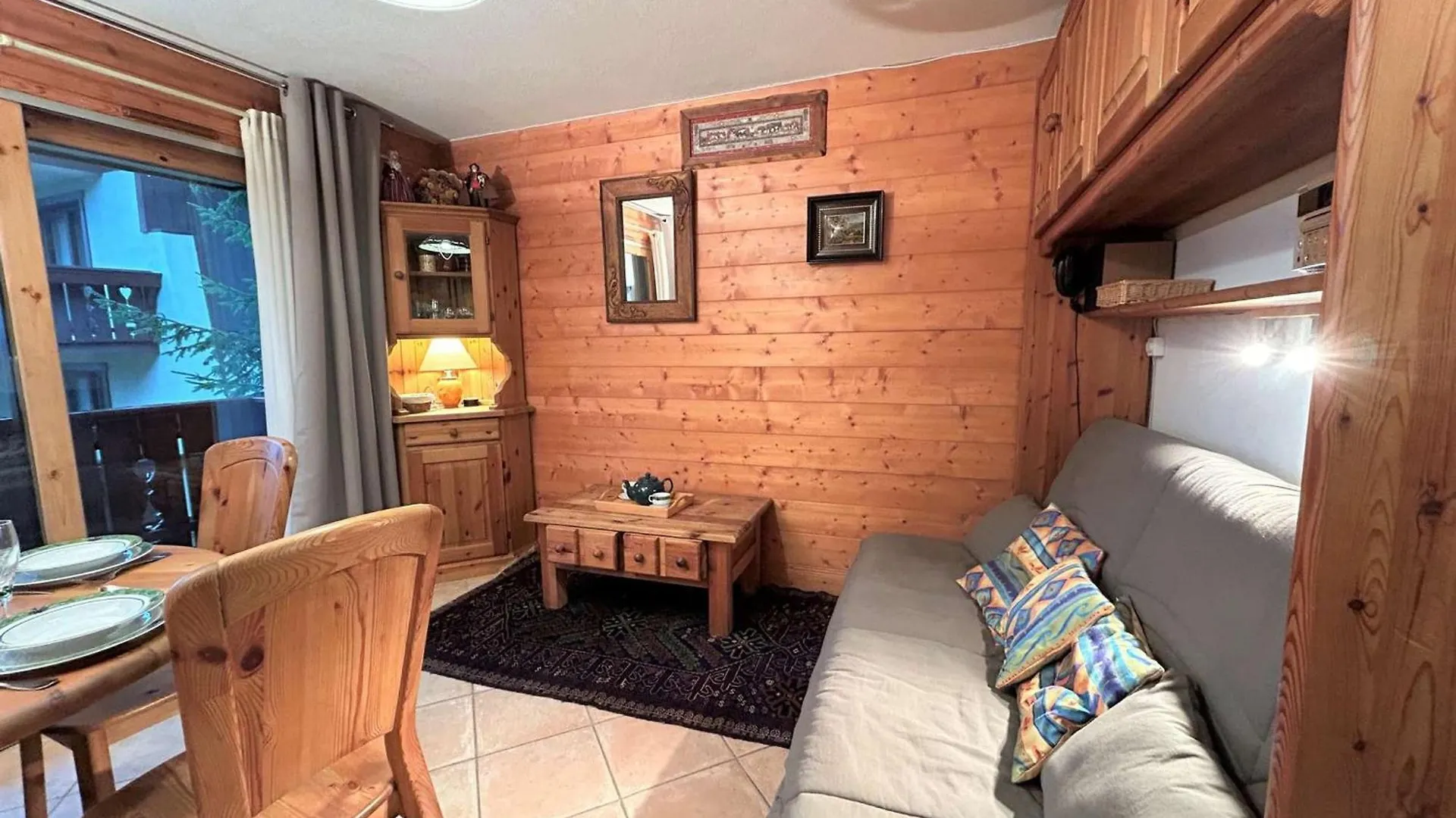 Charmant 3 Pieces Pour 5 Pers. A Meribel Village, Proche Pistes Et Commerces - Fr-1-180-605 Les Allues France