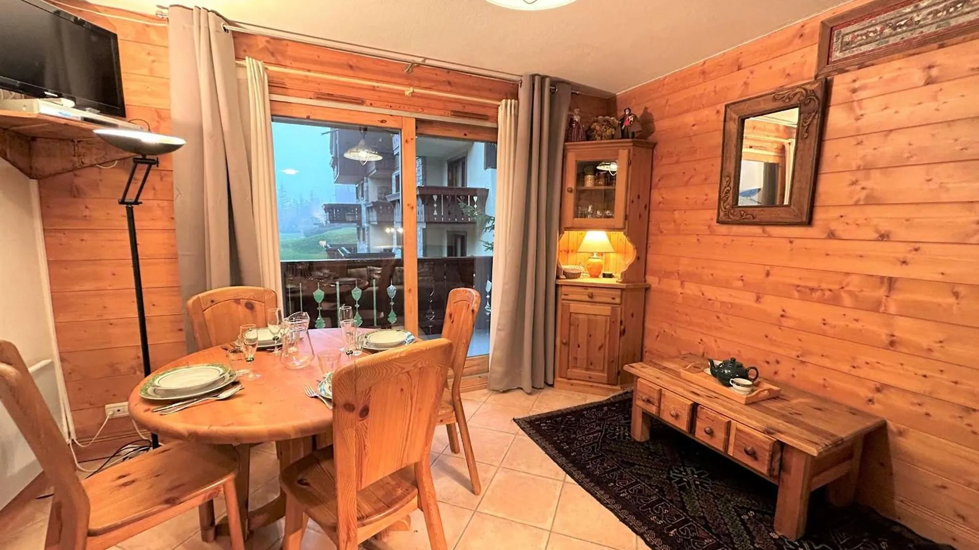 Apartment Charmant 3 Pieces Pour 5 Pers. A Meribel Village, Proche Pistes Et Commerces - Fr-1-180-605 Les Allues
