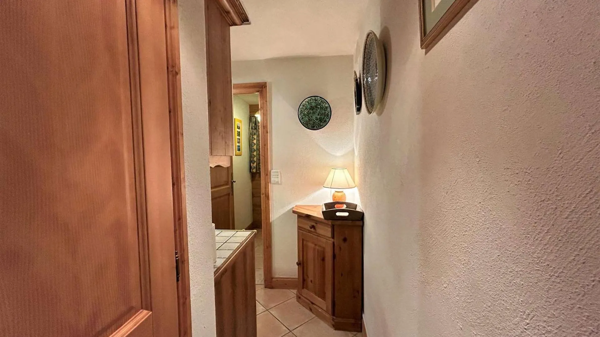 Charmant 3 Pieces Pour 5 Pers. A Meribel Village, Proche Pistes Et Commerces - Fr-1-180-605 Les Allues Apartment